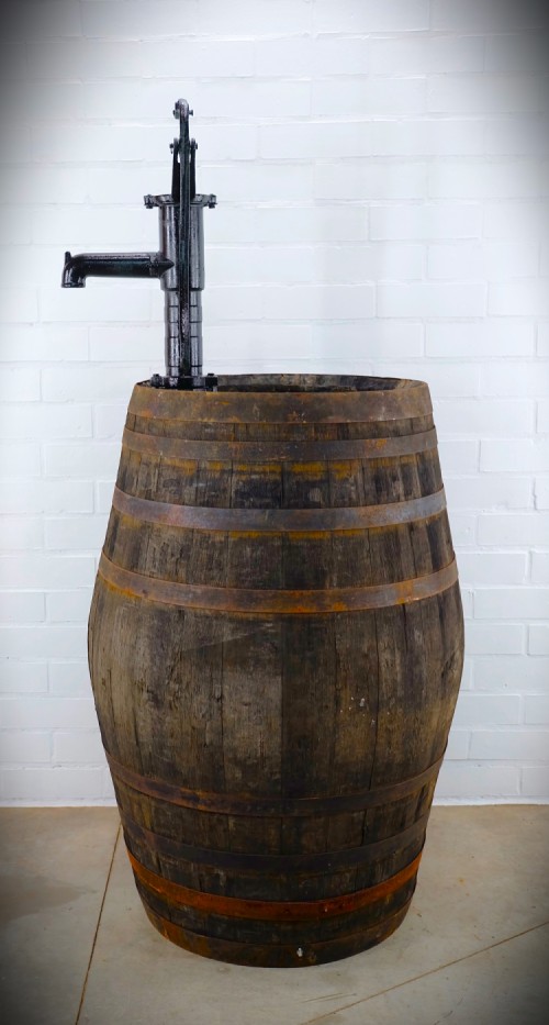 500l Whisky met pomp